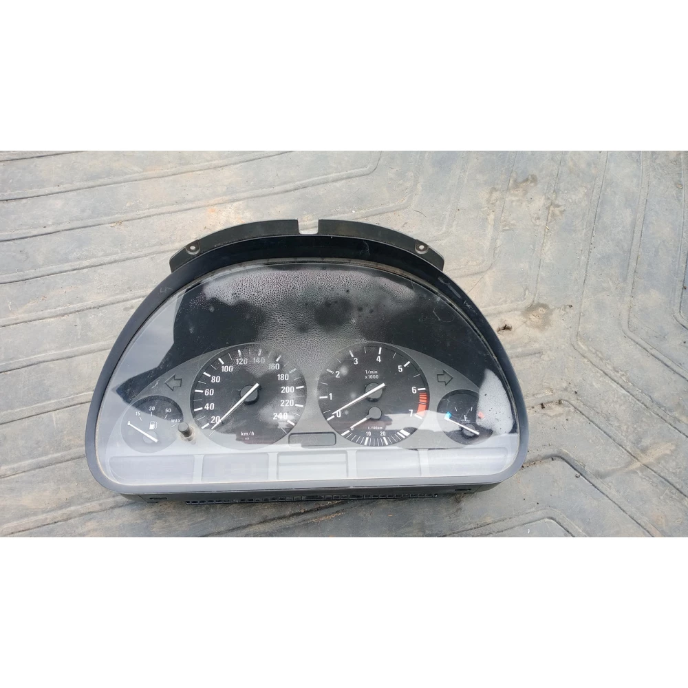 62118375669 панель приборів Bmw E39