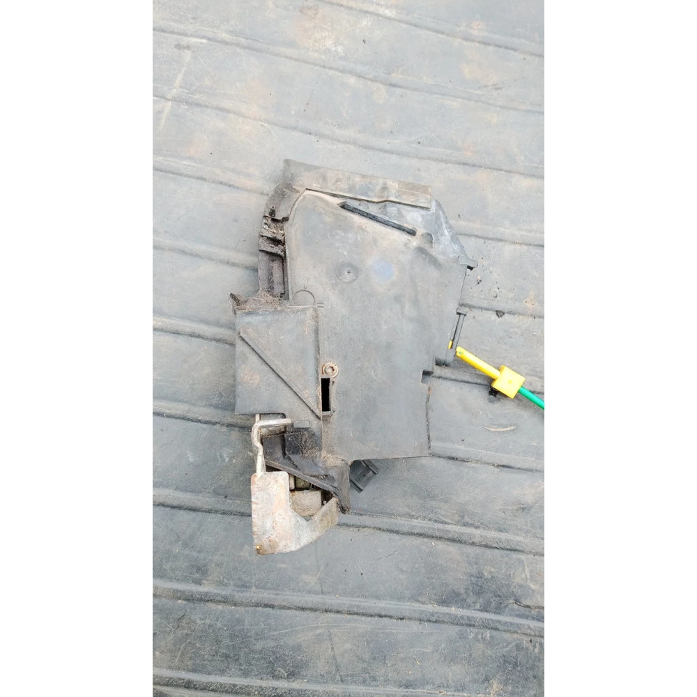 67118352165 замок правой двери Bmw E 39