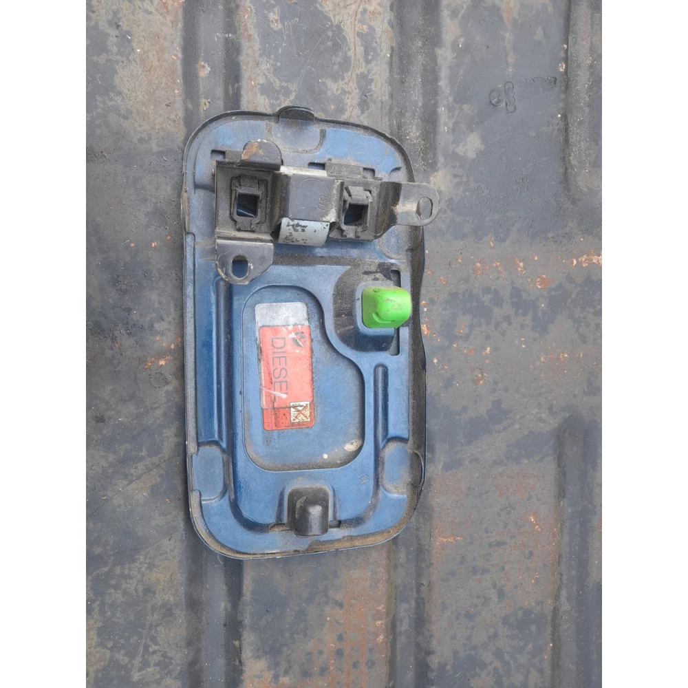 Лючок бензобака BMW E39
