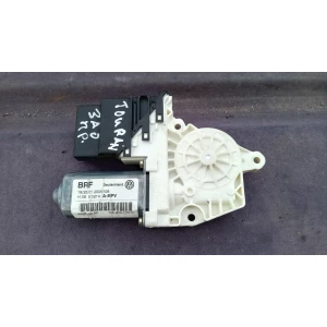 Изображение товара -  1k0959704b правий моторчик стеклопідйомника Vw Touran