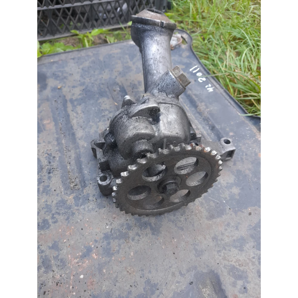 Масляний насос Mercedes-Benz w210 2.2