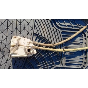 Изображение товара -  D651 задний правий замок двери Mazda 2