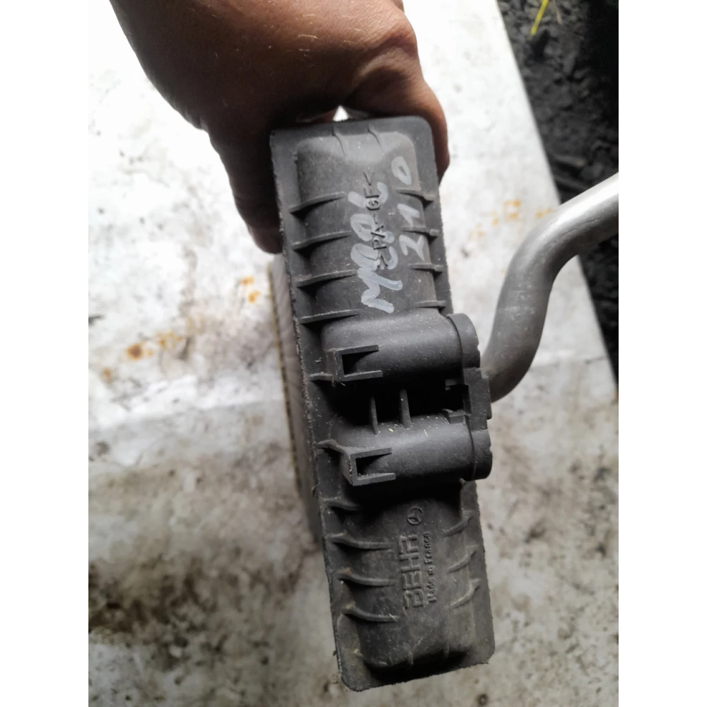 Радиатор печки Mercedes-Benz w210