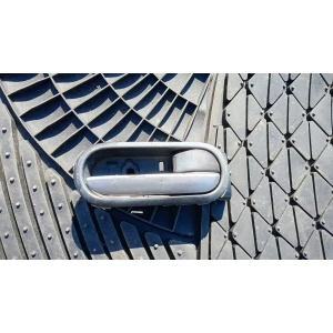 Изображение товара -  AES1RH правая ручка двери мазда 2