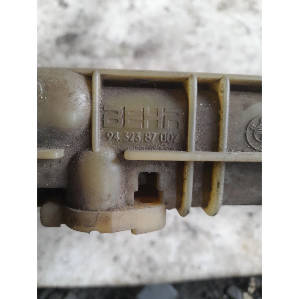 Радиатор печки BMW E34