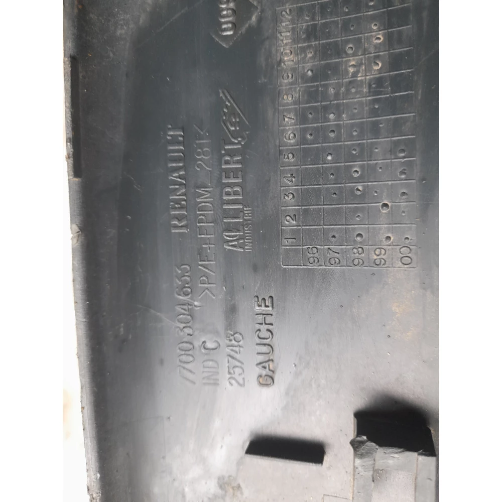 7700304633 молдинг передней левой двери Renault Kangoo