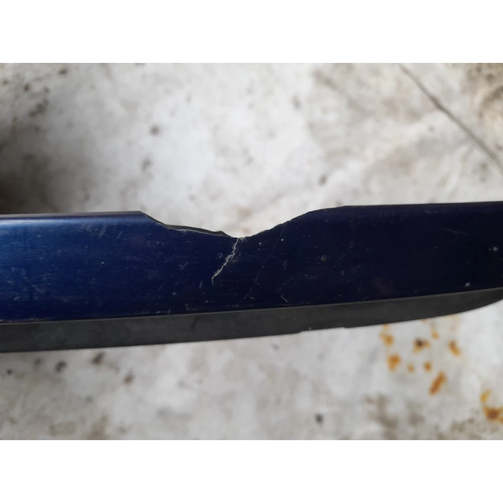 7700834200 решетка радиатора левая Renault Megane Scenic 1