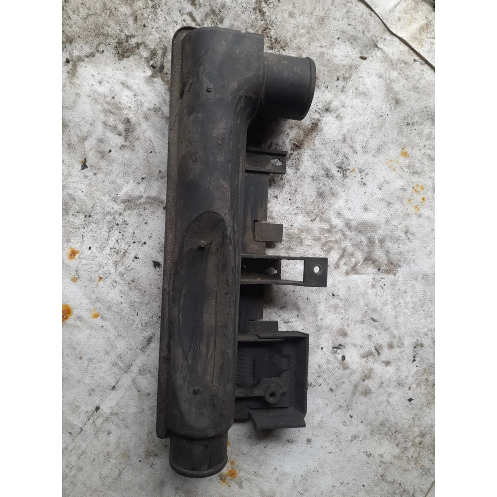 90499469 резонатор воздушного фильтра Opel Omega B 2.5 tds