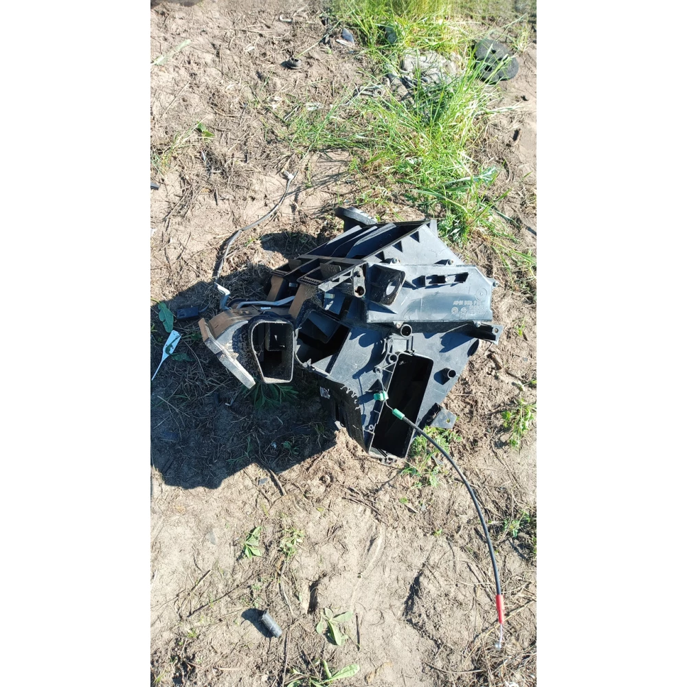 AT315176F1A корпус печки Опель Омега Б