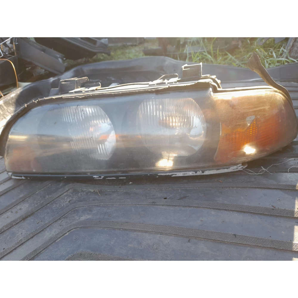 Левая фара BMW E39