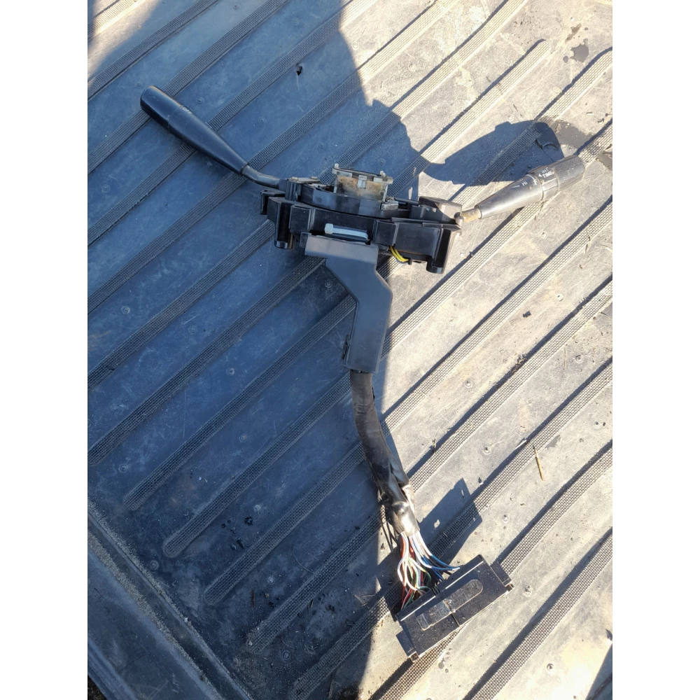 Подрулевой переключатель Тойота Камри