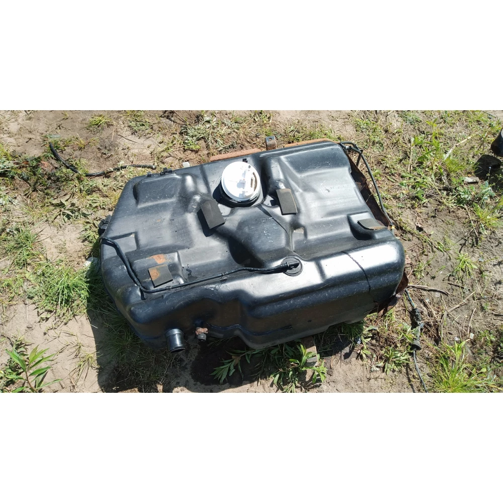 MR342168 бак Volvo V40