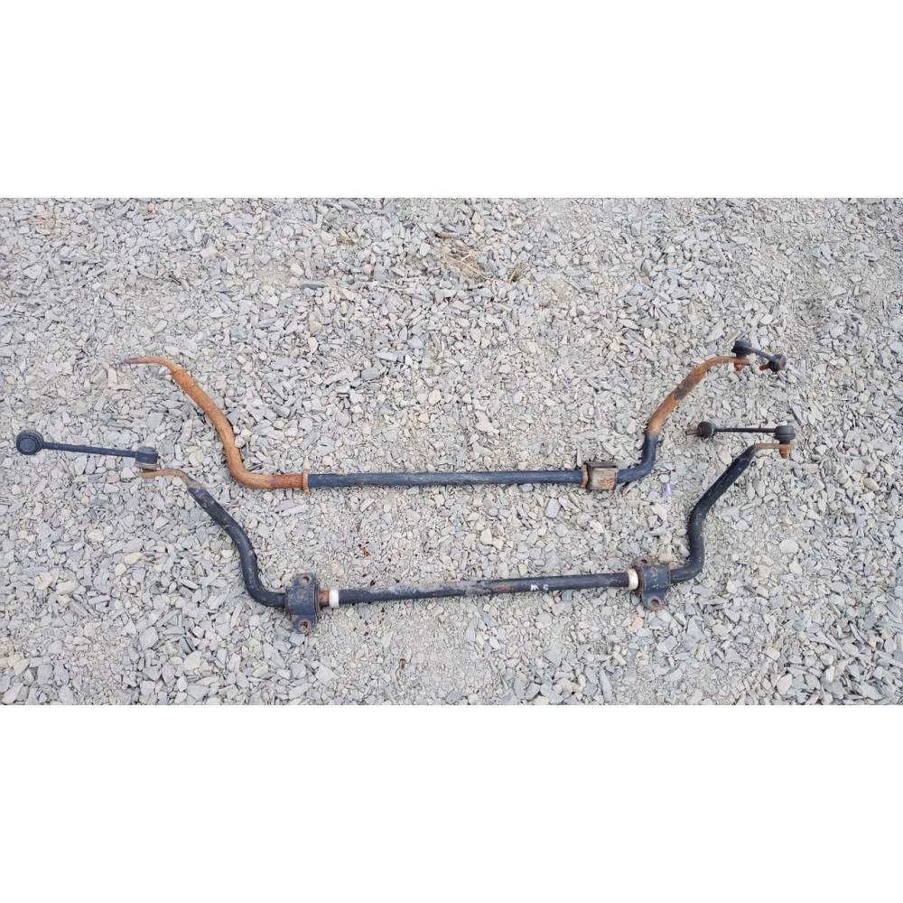 B45A28151 стабілізатор Мазда 6