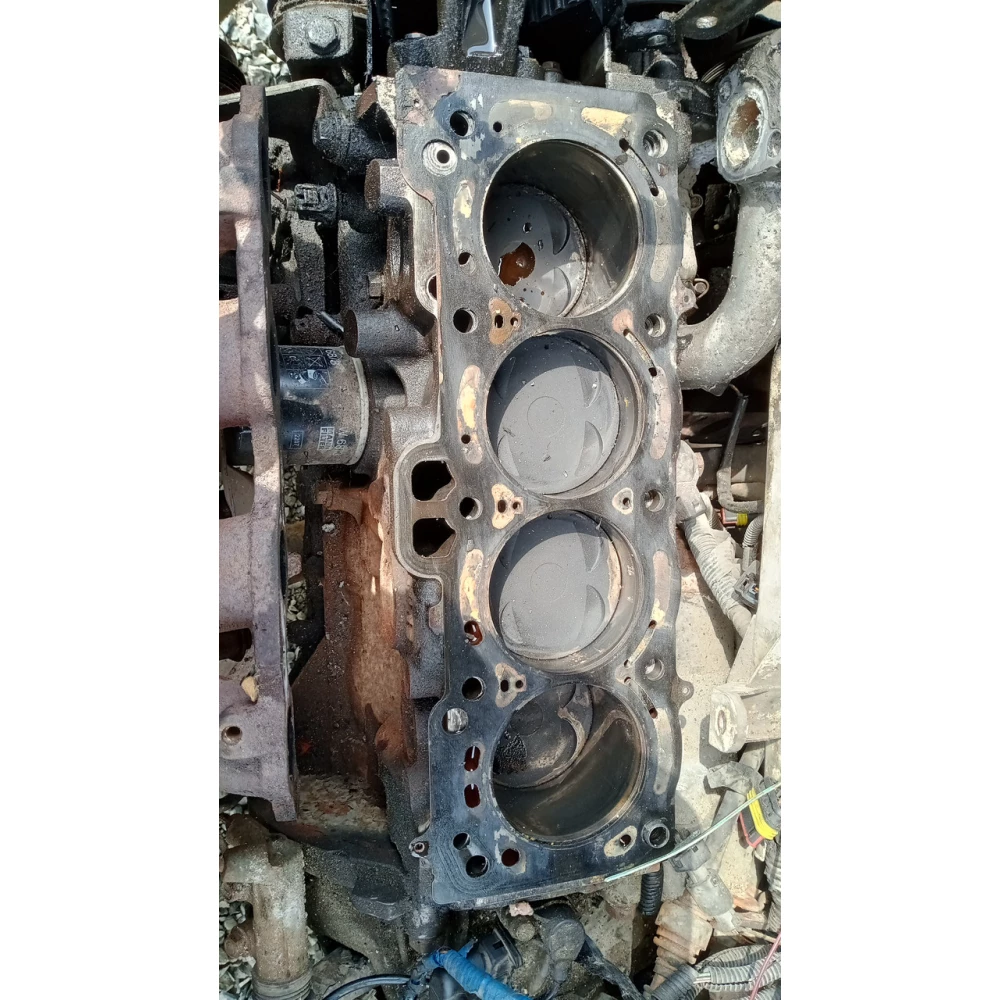 JL16 блок  двигателя Geely Mk2 1.6