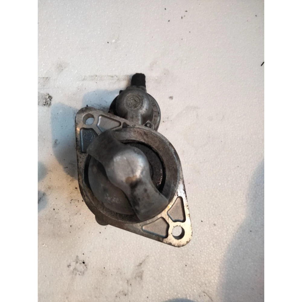 Стартер Opel Astra H 1.6 16v GM55556892