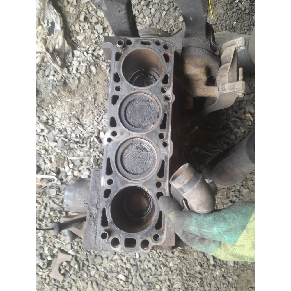 A15SMS блок двигателя Daewoo Lanos. Nexia 1.5 8v