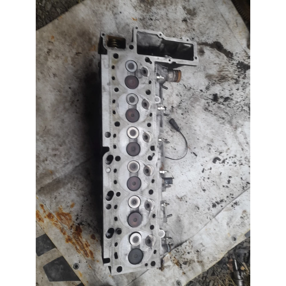 2247054 головка блока цилиндров  BMW E39 M51 2.5 tds