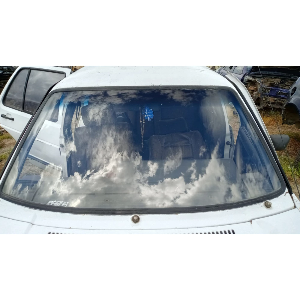 43R001853 лобове скло Vw Jetta 2