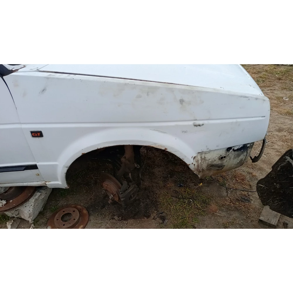 Правове крило Vw Jetta 2