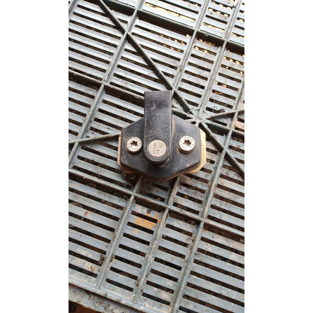 8176350 скоба замка двери Bmw E39