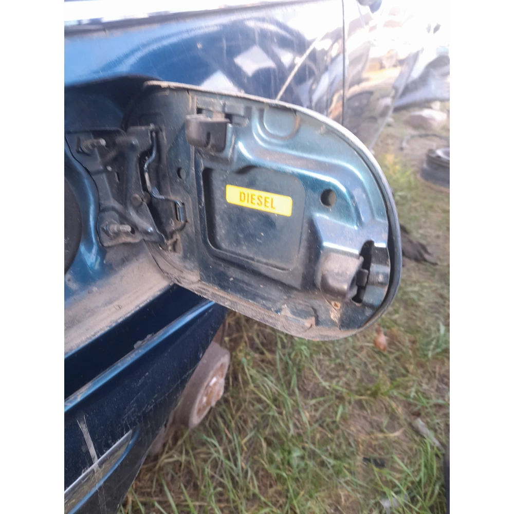 Лючок бензобака  Rover 75