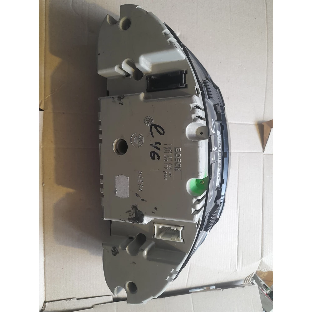 Панель приборов BMW E46