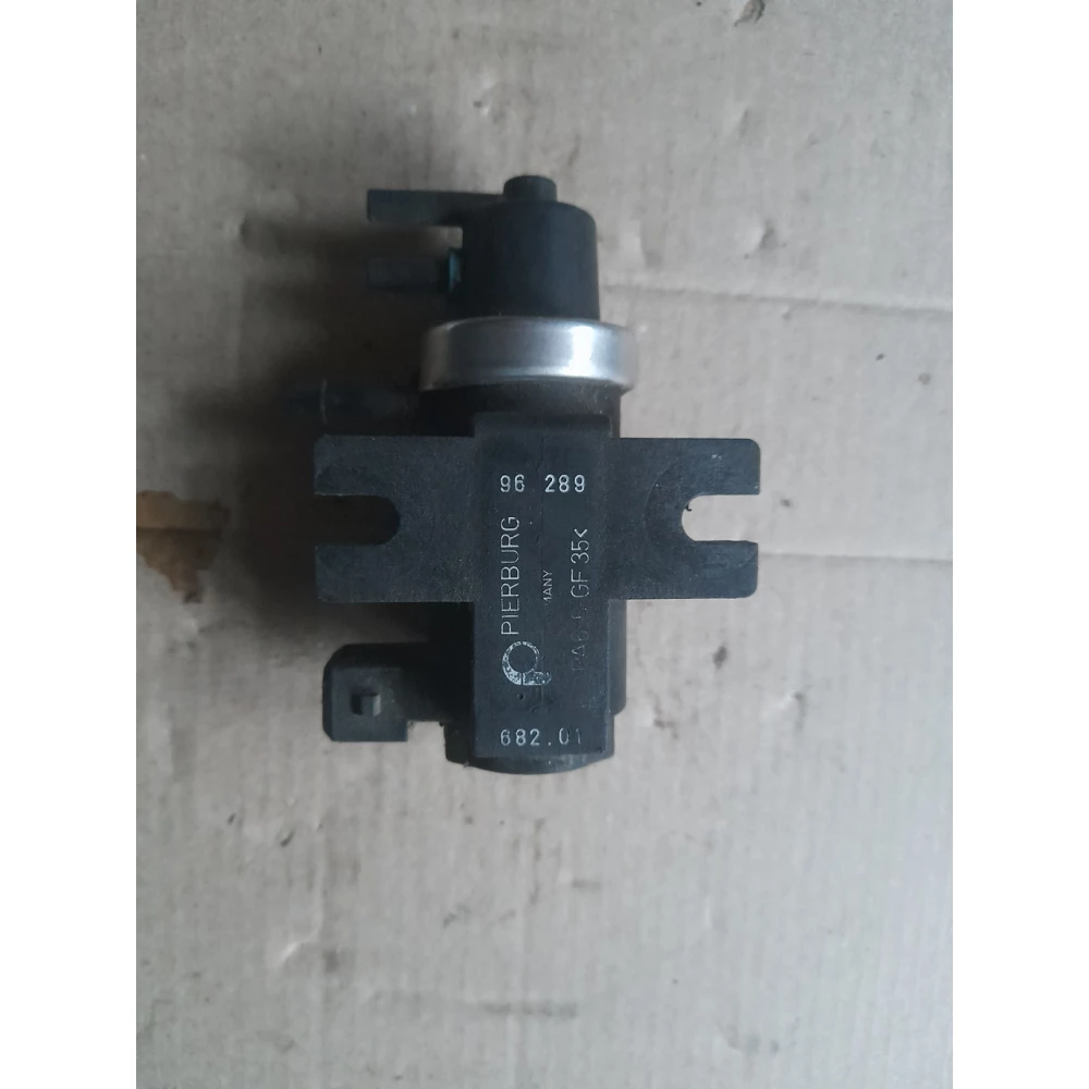 Клапан управления  турбиной  Bmw E39 2.5