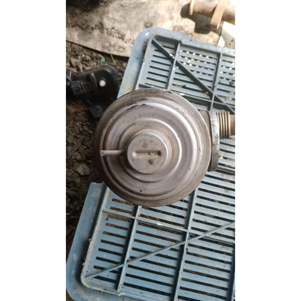 72252200  клапан егр BMW E39