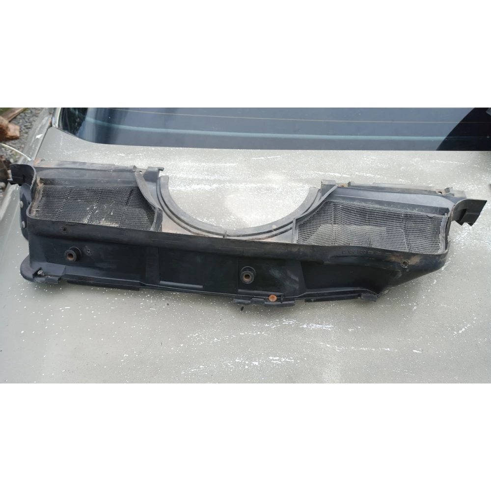 1246200978 жабо Mercedes Benz w 124