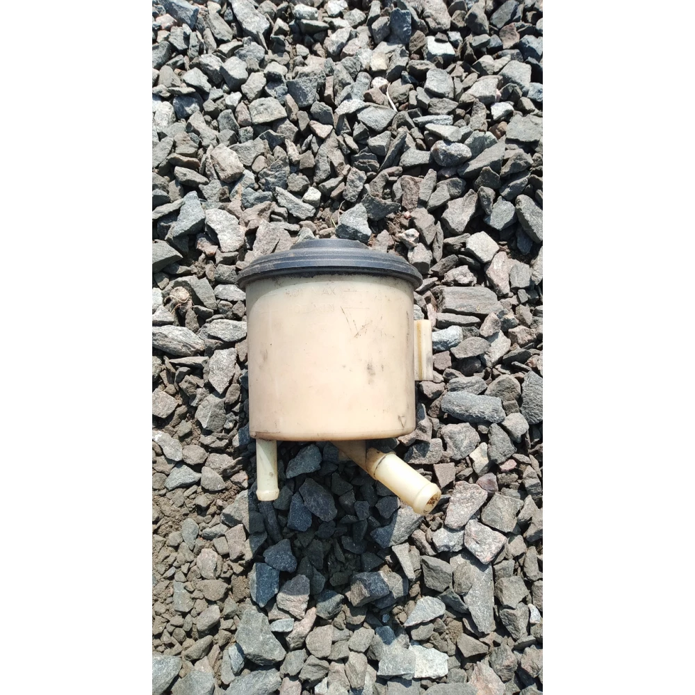 Mm40501 бачок гур Nissan Almera N16