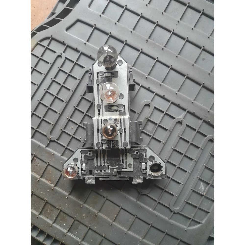 Плата заднего фонаря Vw Golf 4 хетчбек