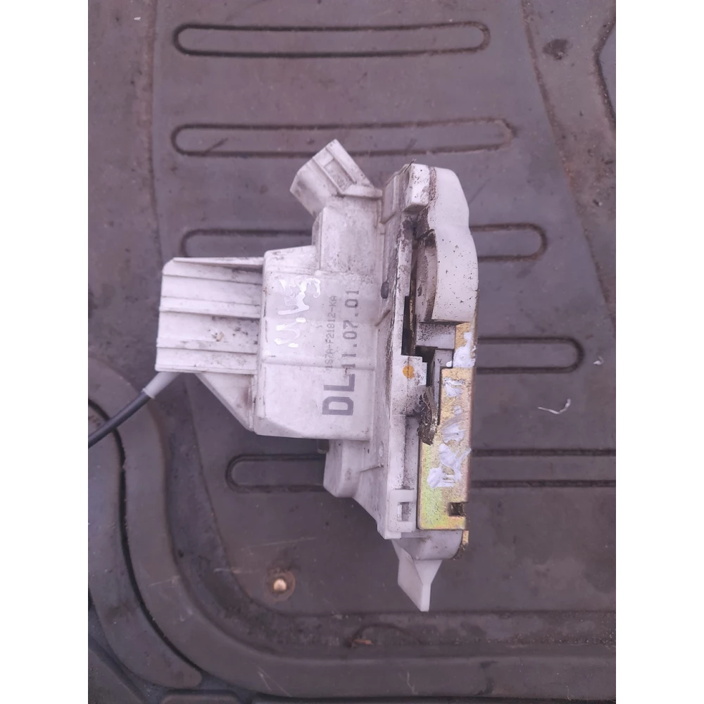 1S7AF21812KAПередній правий замок двери Ford Mondeo mk3