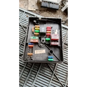 Изображение товара -  1K0937125D блок предохранителей Vw Jetta