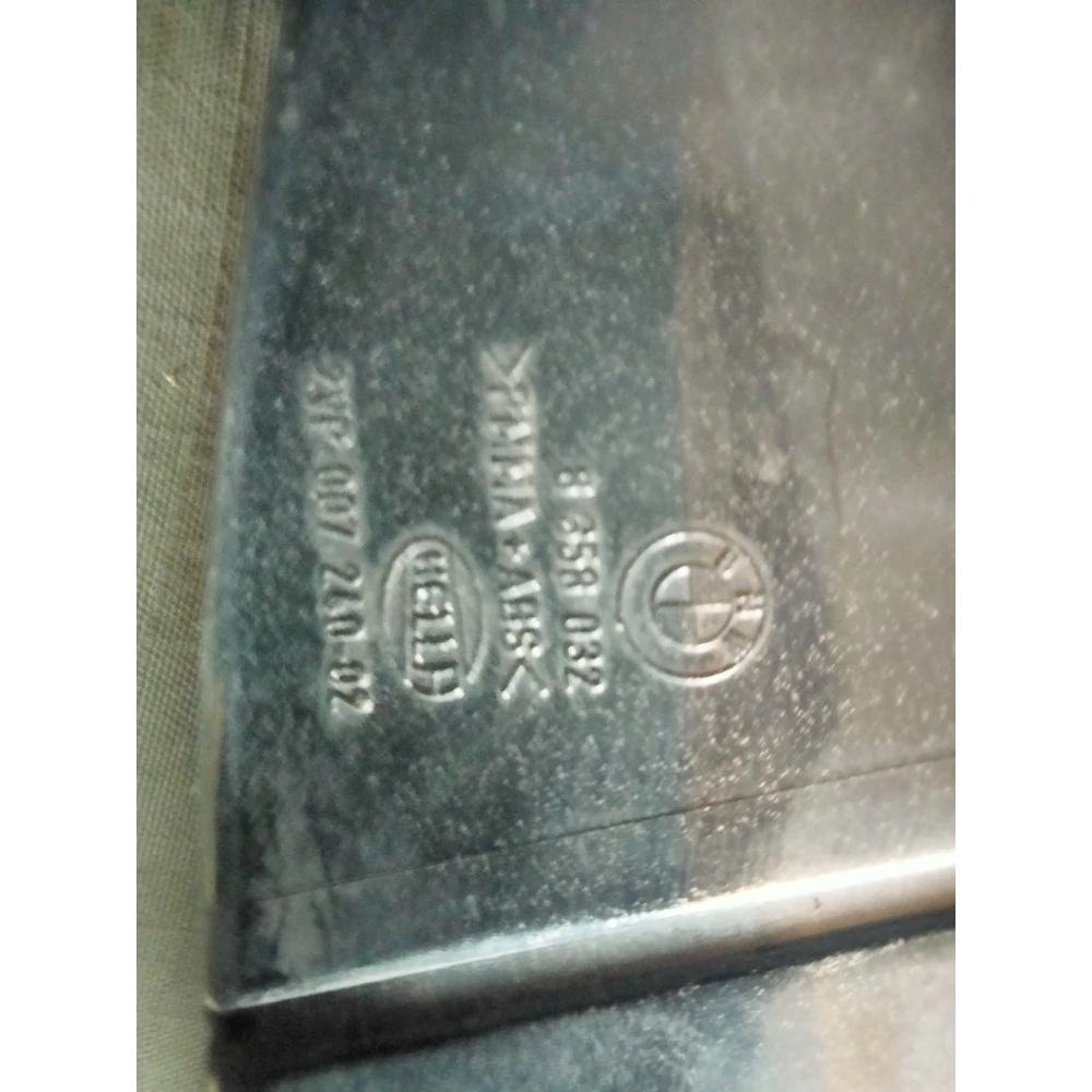 Фонарь задний правый BMW E39 седан