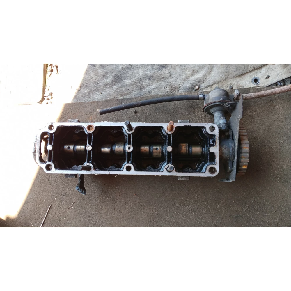 90180100 постель розпредвала Opel Kadett 1.3