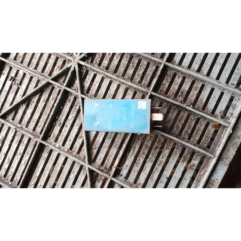 1383417 реле омивателя фар Bmw E36