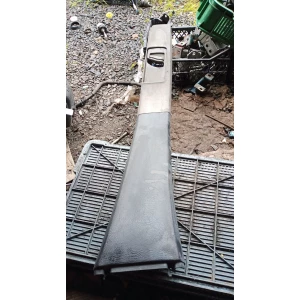 Изображение товара -  893867240b правая накладка стойки Audi 80B4