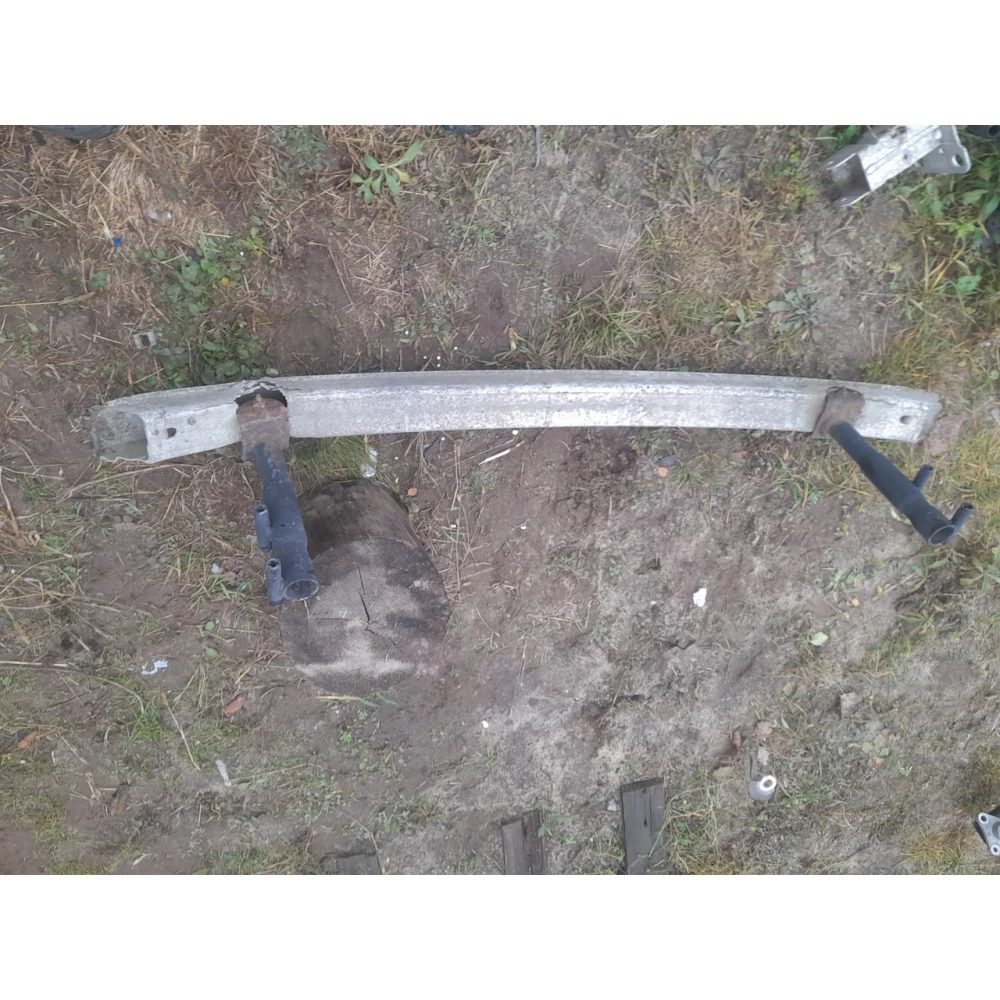 Усилитель заднего бампера Vw Passat B5 универсал