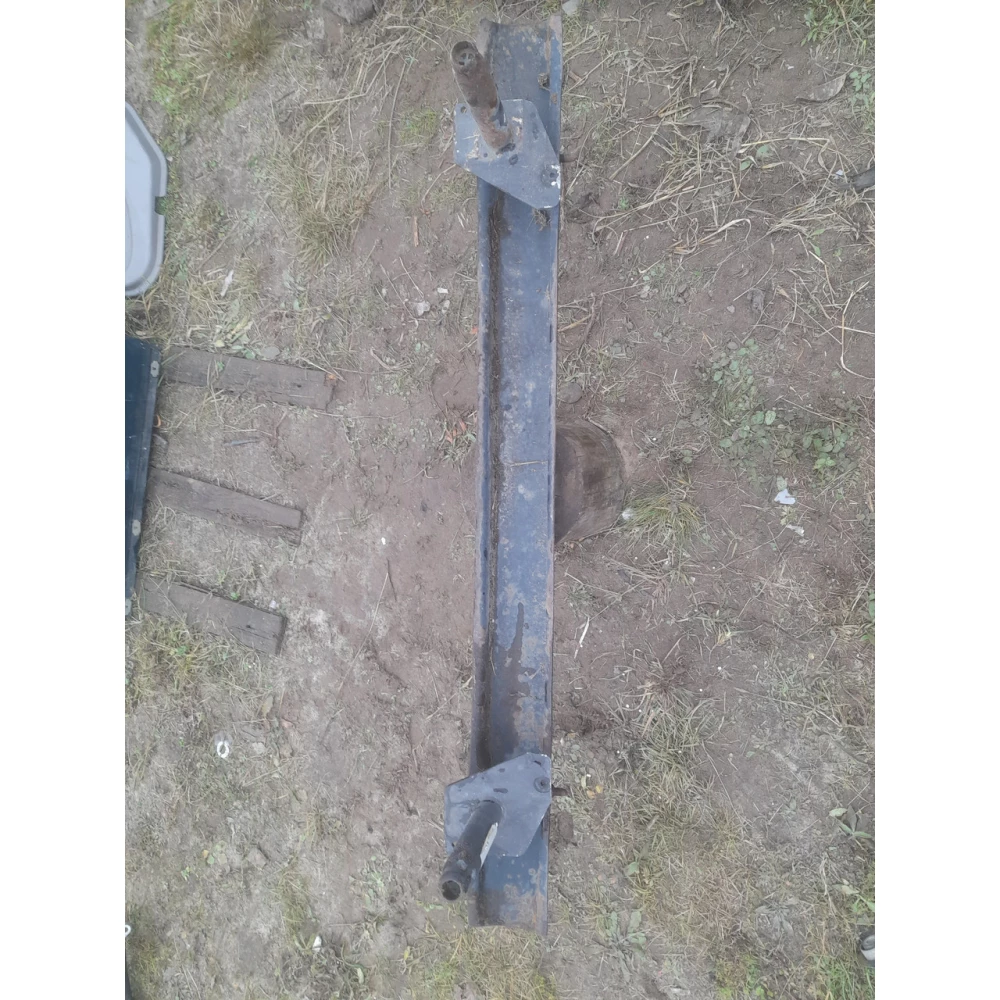 Усилитель  заднего  бампера Vw Passat B4