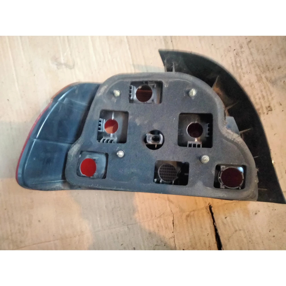 Фонарь задний правый BMW E39 седан