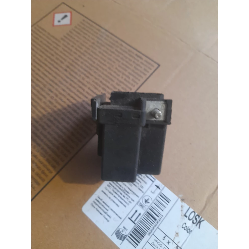 Реле свечей   накала Bmw e39 3.0  2246919
