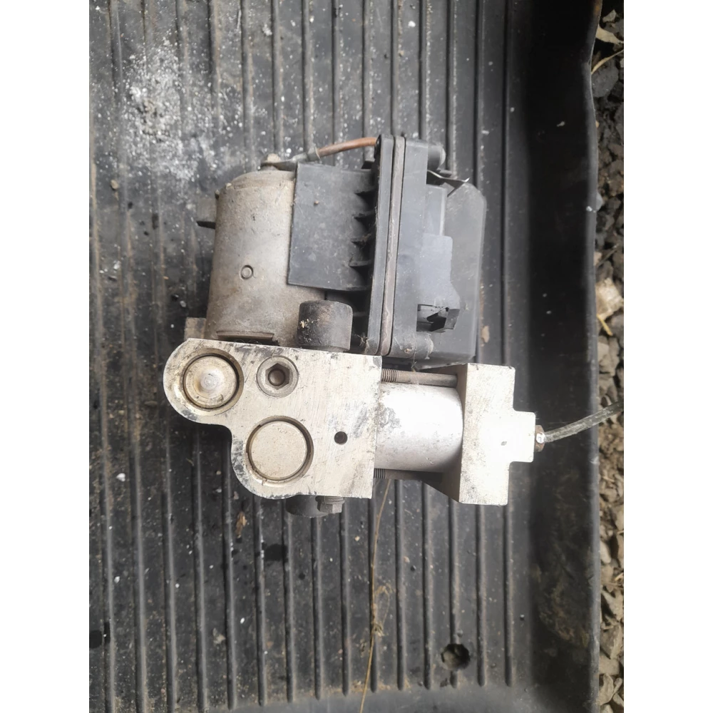Блок abs Opel Vectra A  0265208011