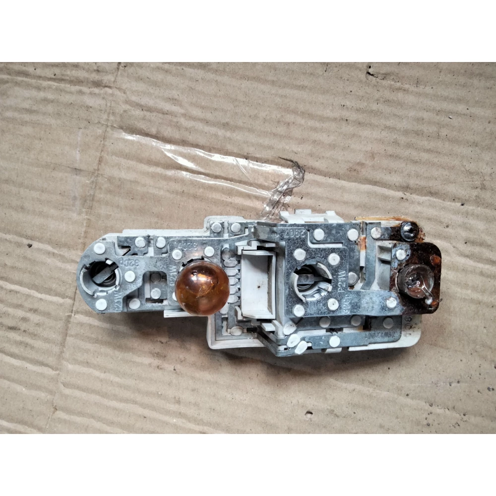 Плата заднего правого фонаря AUDI A3