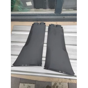 Изображение товара -  Накладка центральной стойки нижняя правая и левая VW Passat b7 USA 561-867-292