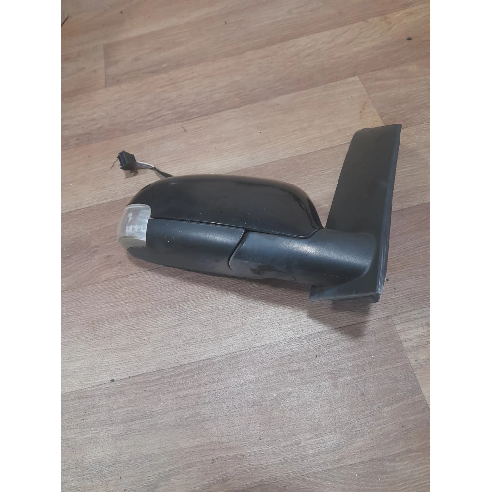 Правое дзеркало заднего вида Vw Touran