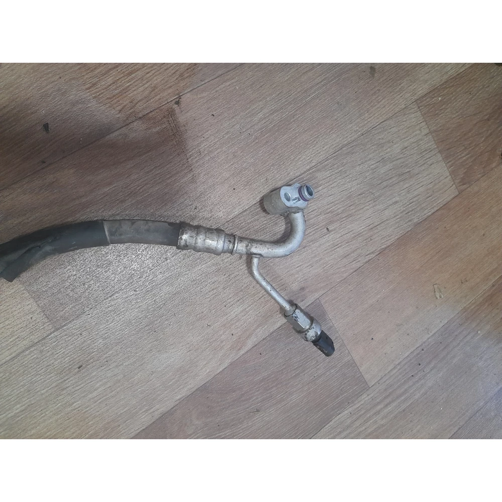 Шланг кондиционера Volkswagen  1k0820721ca
