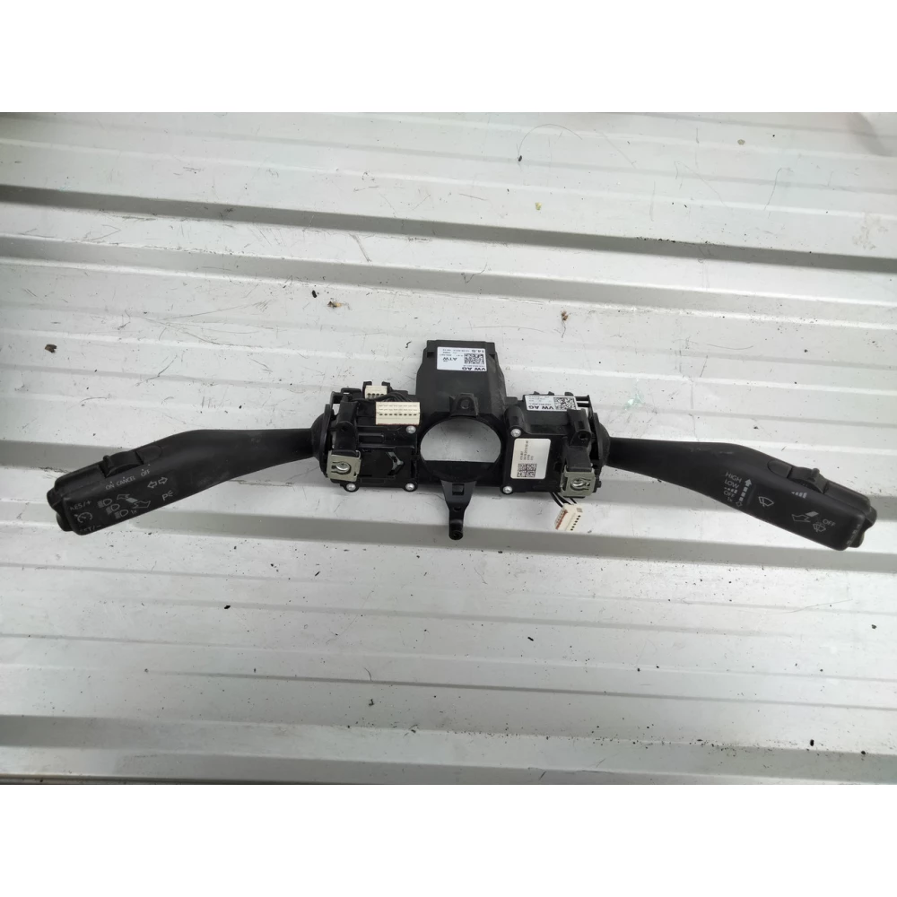 Подрулевой переключатель VW Passat b7 USA 1K5-953-501-R