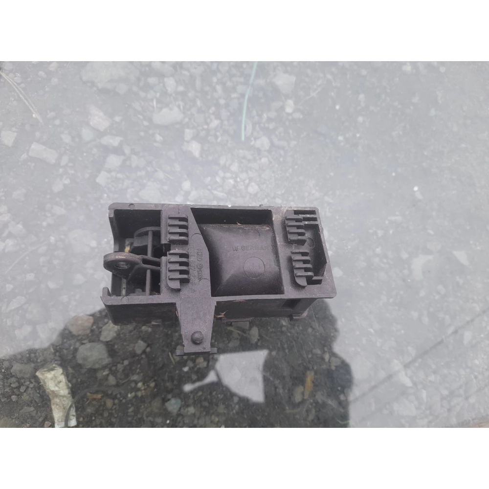 Передняя правая ручка двери Vw Jetta