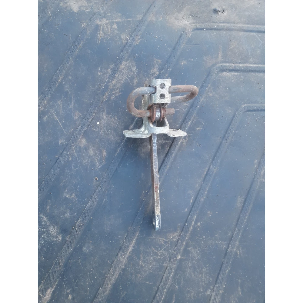 Ограничитель открывания двери Bmw E34