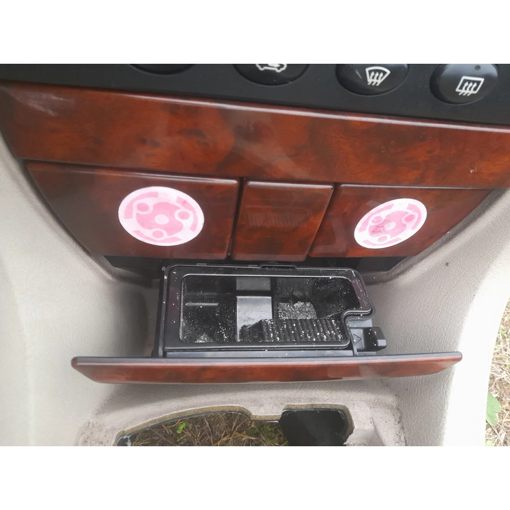 Пепельница Rover 75